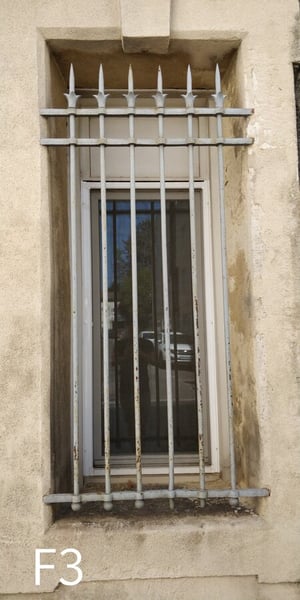 Bloc-fenêtre PVC 610 x 880 - Menuiserie - Montpellier